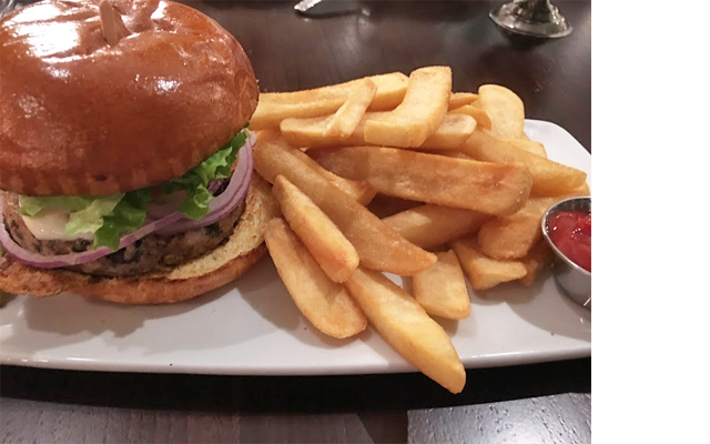 UMAMI BURGERのハンバーガー画像