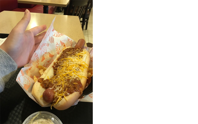 Krusty Burgerのホットドッグ画像