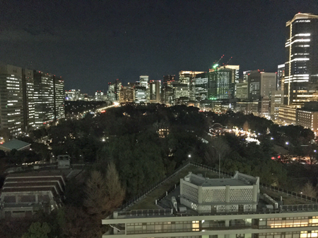 オフィスからの夜景の画像